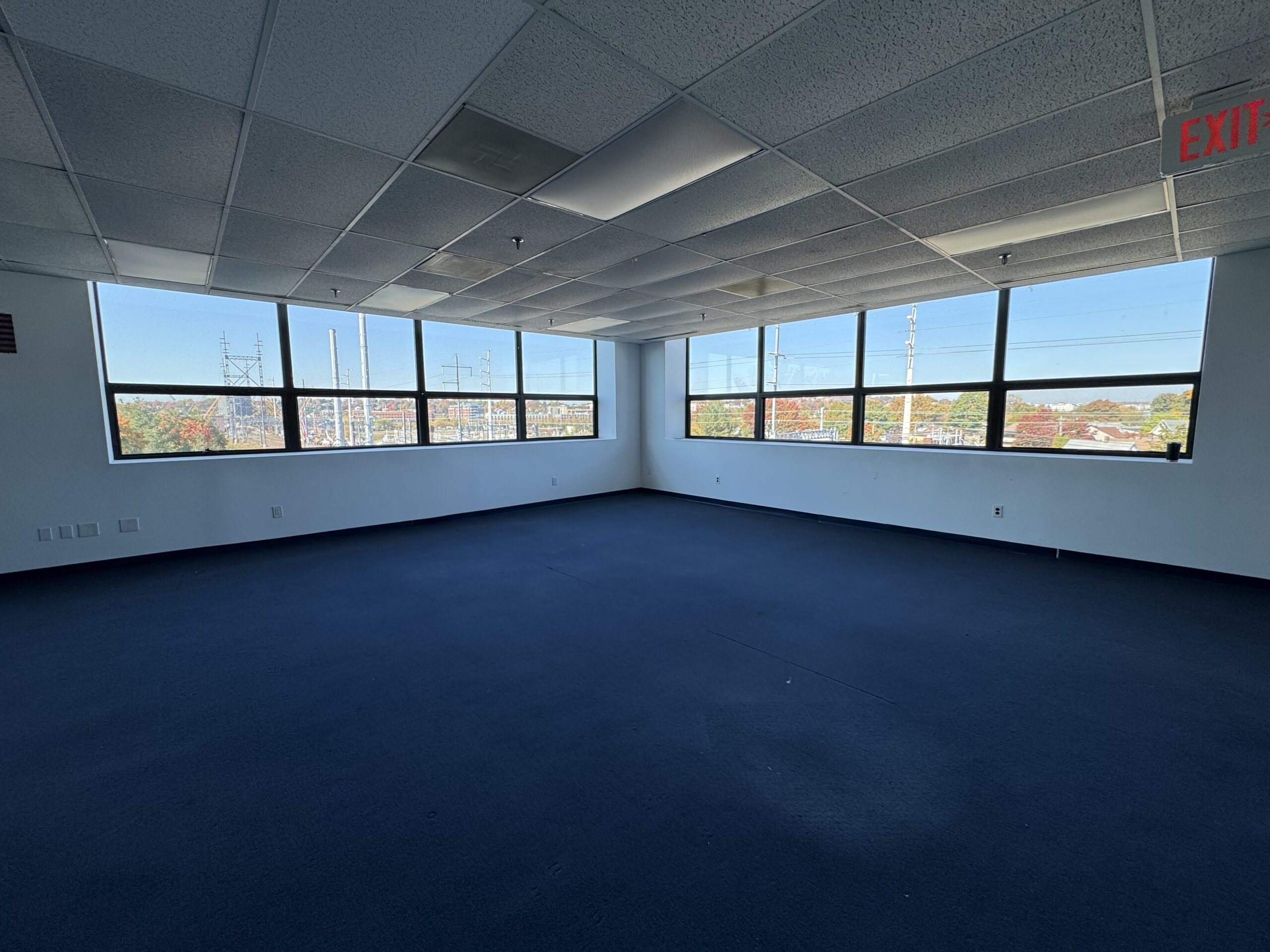How to Choose the Right Small Industrial Space for Rent