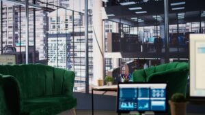 Read more about the article Norwalk vs Stamford, CT: Best City for Business Growth & Cost